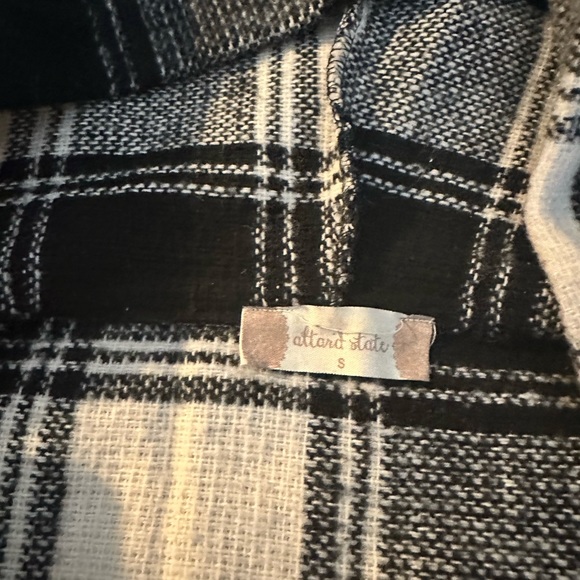 Altard state vest with hood - Picture 3 of 4